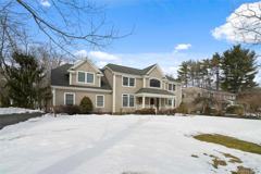 484 Rosedale Ave - Photo 1 of 1