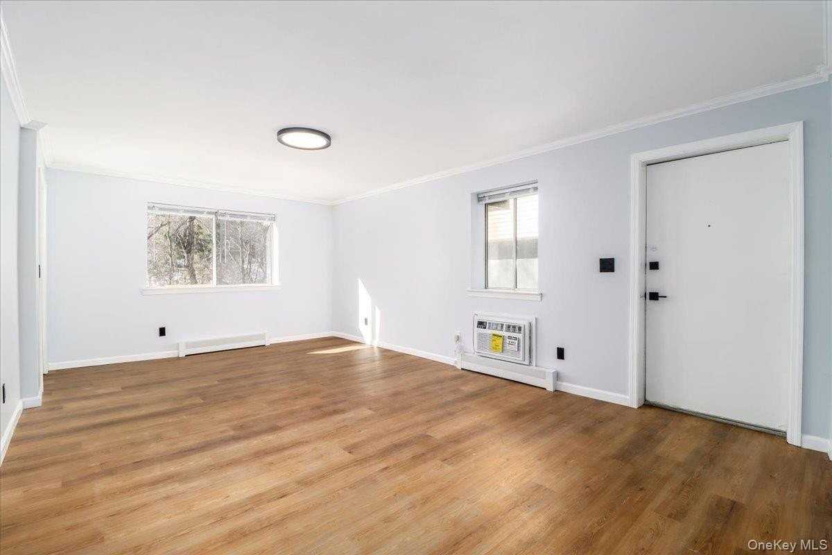 615 Fox Run Ln - Photo 4 of 30