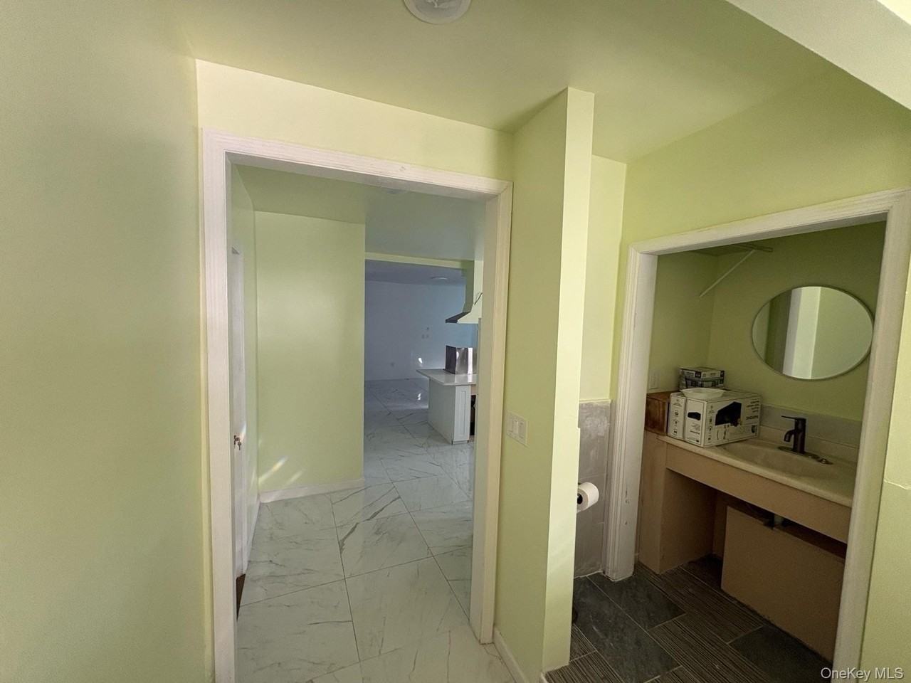 79 Monhagen Ave - Photo 5 of 12