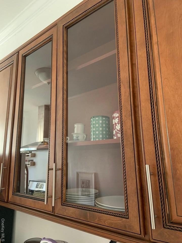 7720 Austin St Apt 2e - Photo 7 of 13