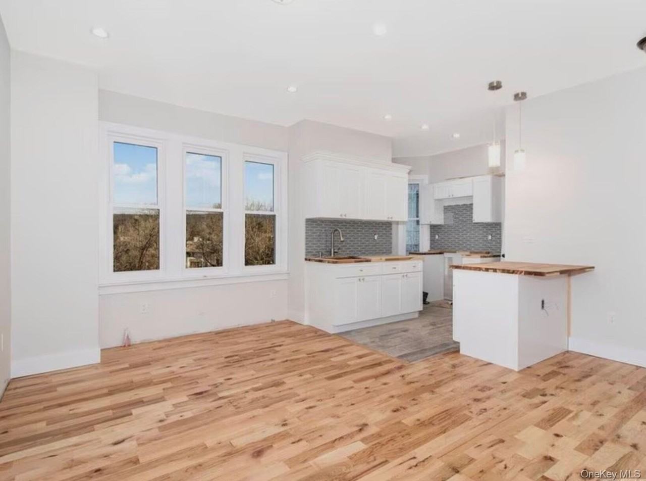 154 Woodworth Ave - Photo 2 of 9