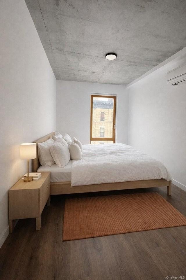 540 Graham Ave #402 - Photo 5 of 15