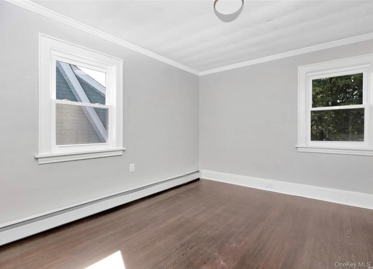 98 N Grove St Apt 2 - Photo 4 of 5