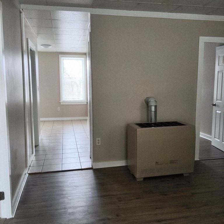 44 Winter St Apt 2s - Photo 3 of 10