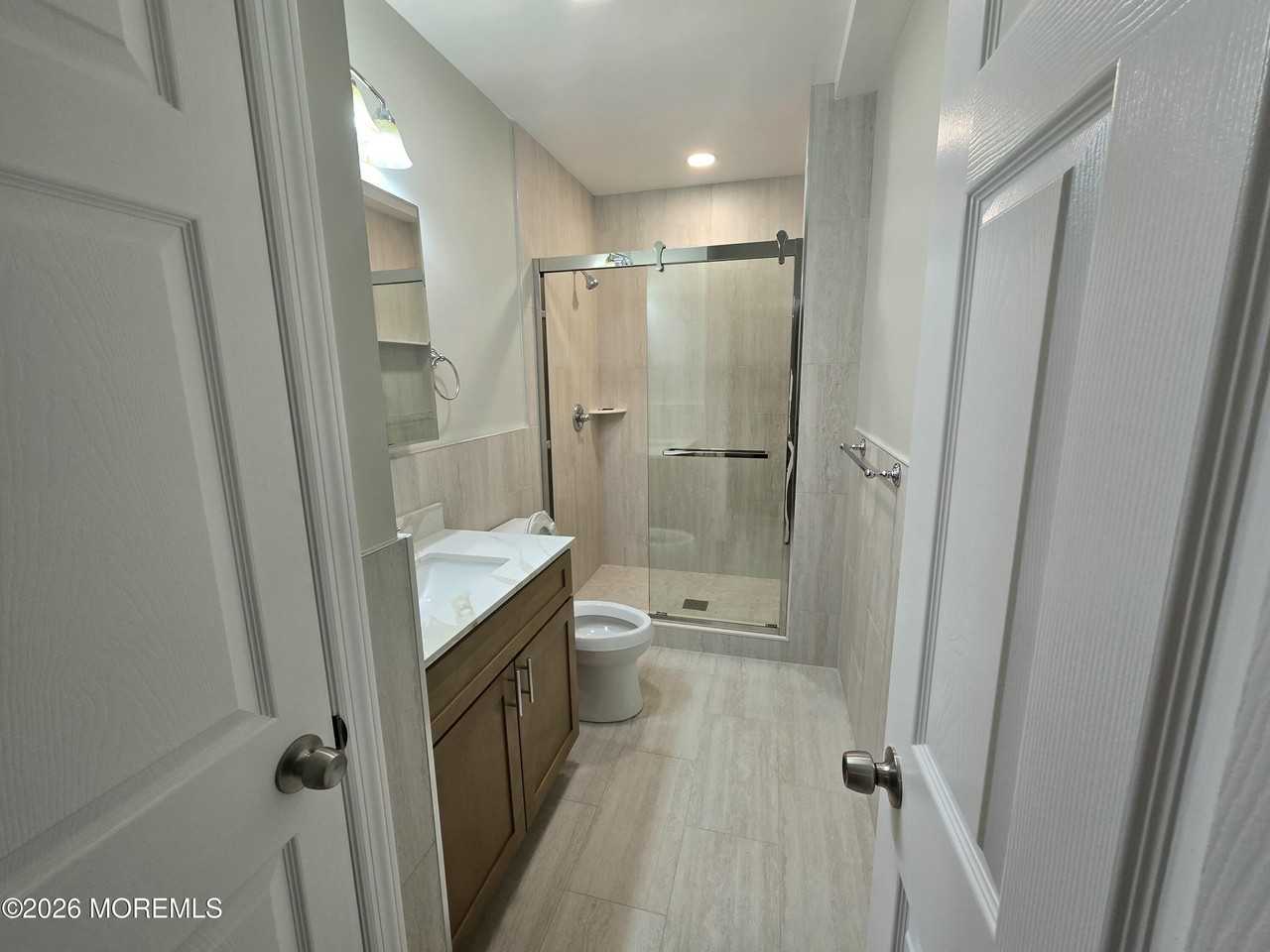 164 Austin Ave Lowr Unit #Unit - Photo 3 of 8