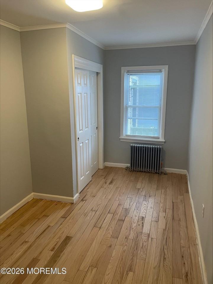 93 N Broadway Apt 1 - Photo 4 of 16