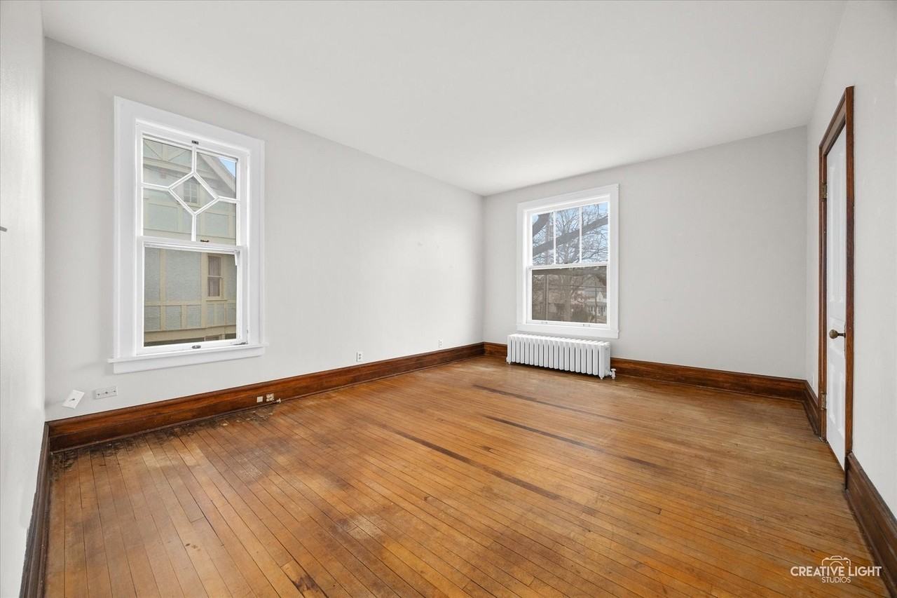 22 N Liberty St Unit 2 - Photo 4 of 17