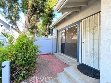 1495 Mccabe Way - Photo 4 of 25