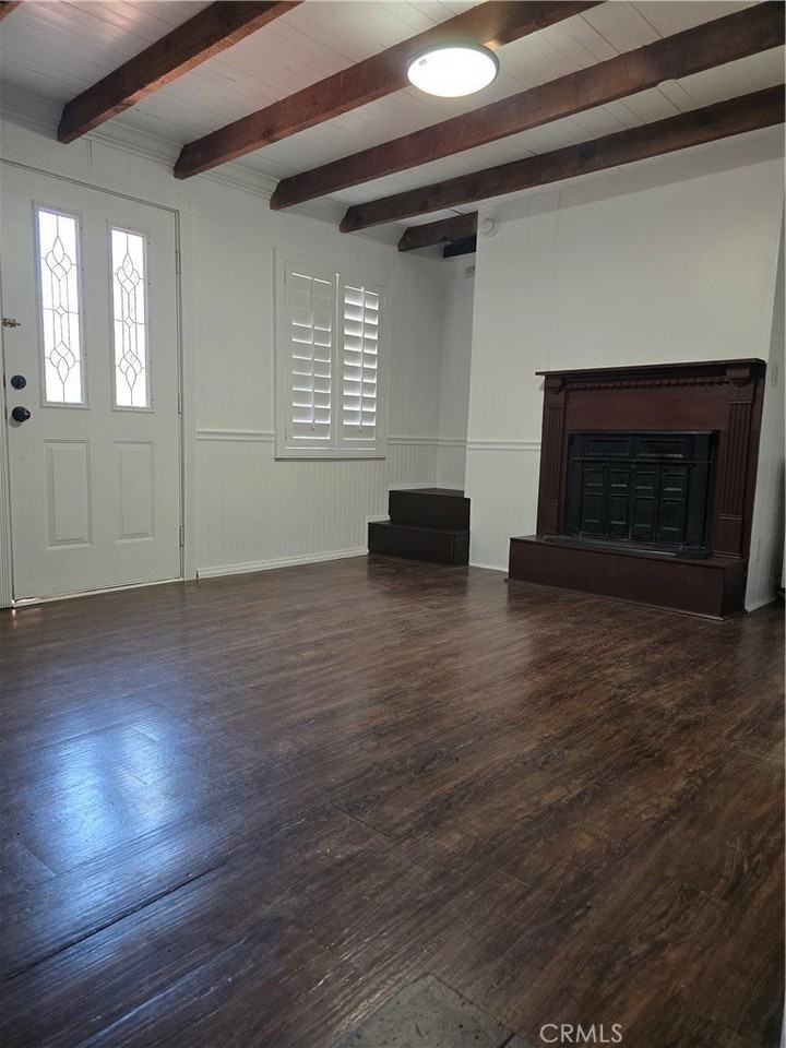 22903 Laurel Ln - Photo 2 of 18