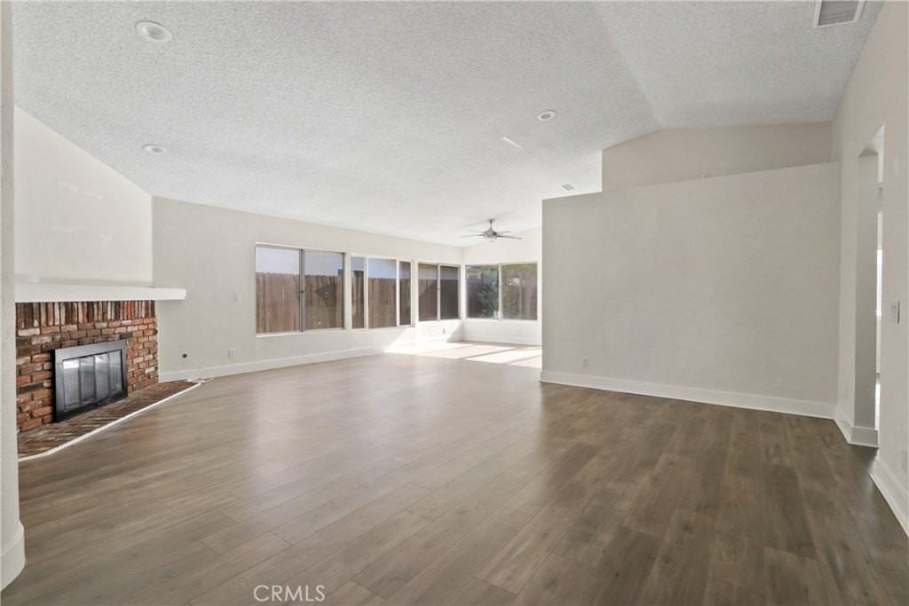 4883 Golden Ridge Dr - Photo 2 of 11