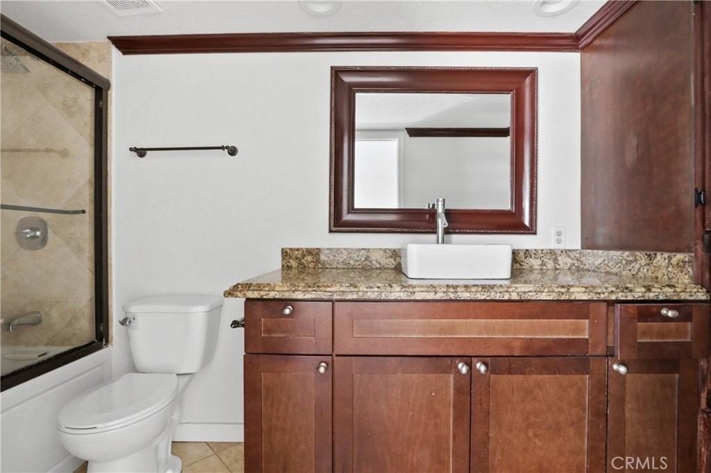 4883 Golden Ridge Dr - Photo 7 of 11