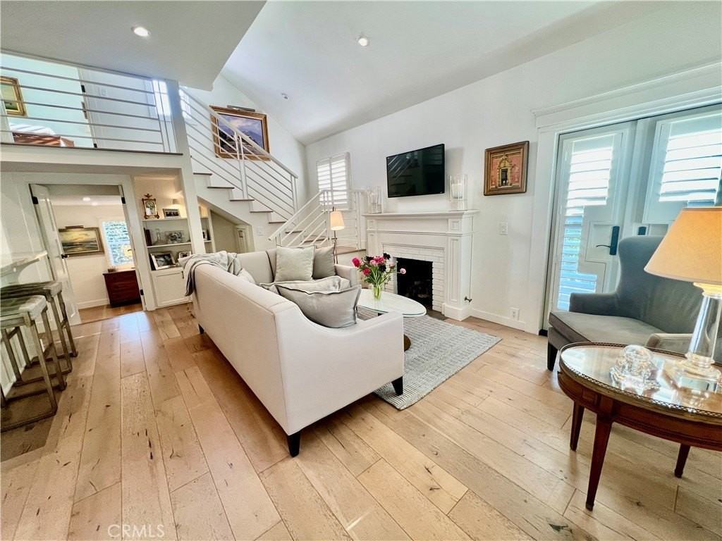 521 Seaview St - Photo 6 of 41