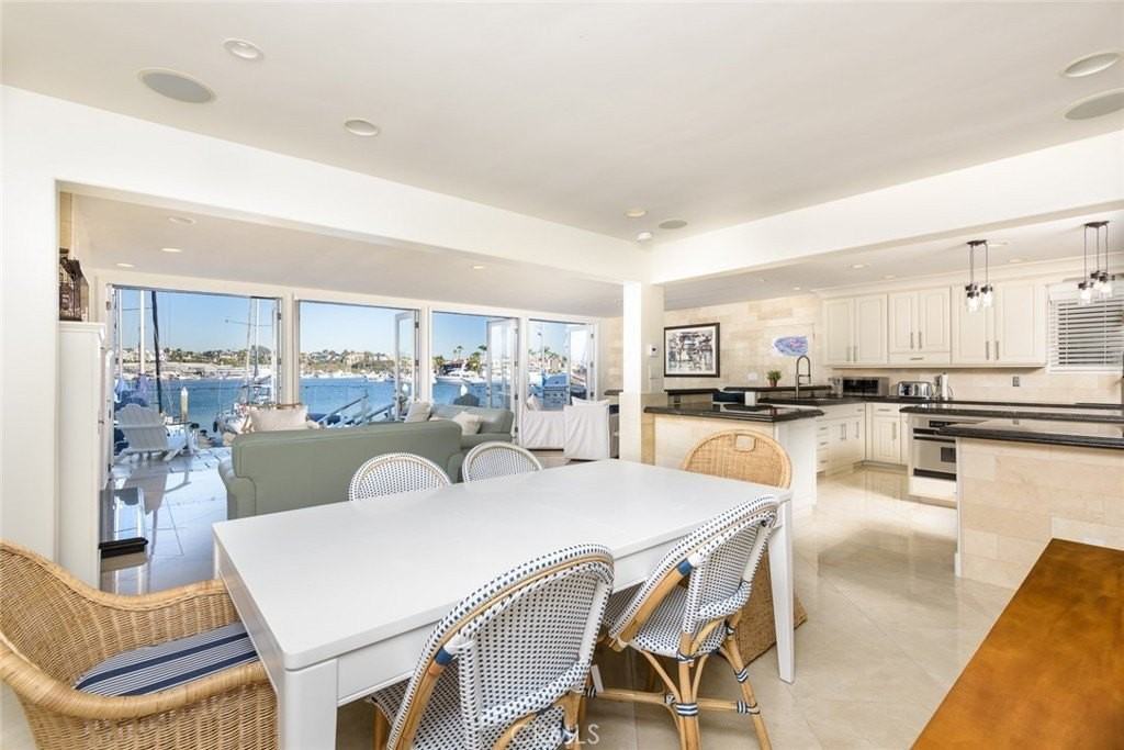 3322 Via Lido - Photo 5 of 16