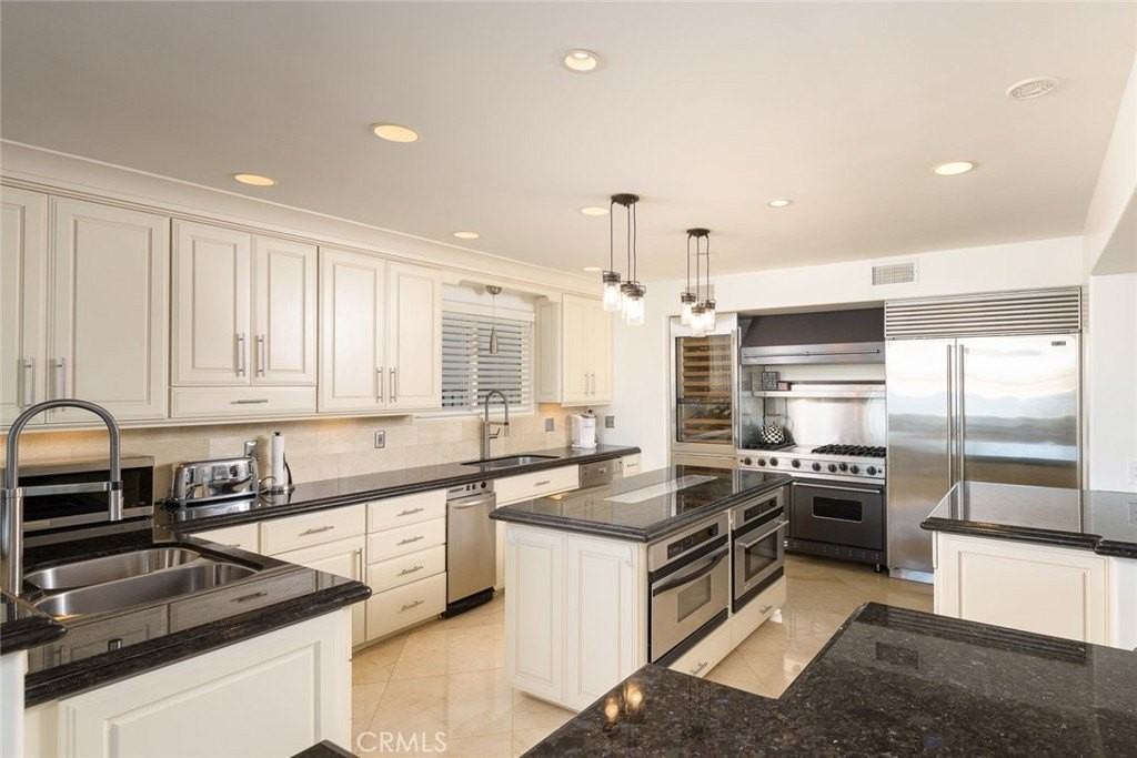 3322 Via Lido - Photo 6 of 16