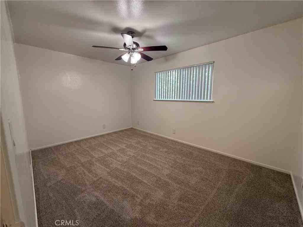 2666 Orange Ave #2 - Photo 7 of 9