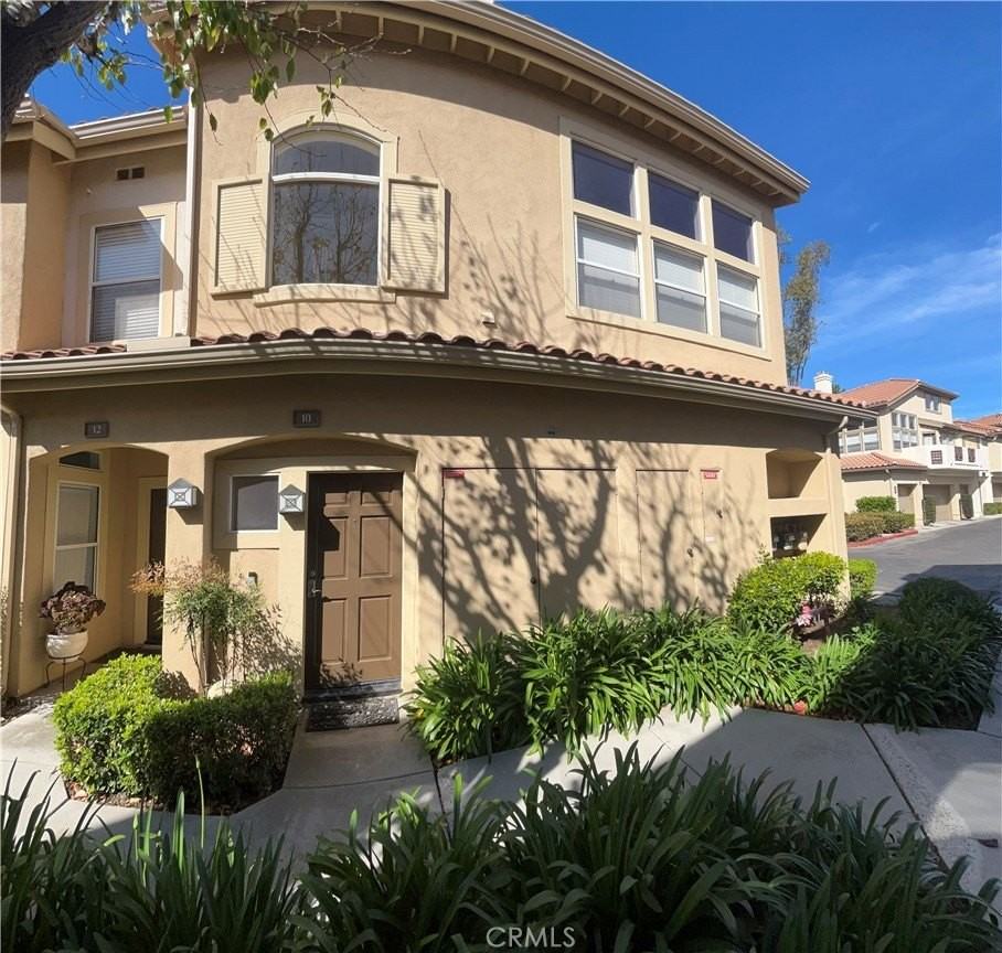 10 Via Madera - Photo 3 of 35