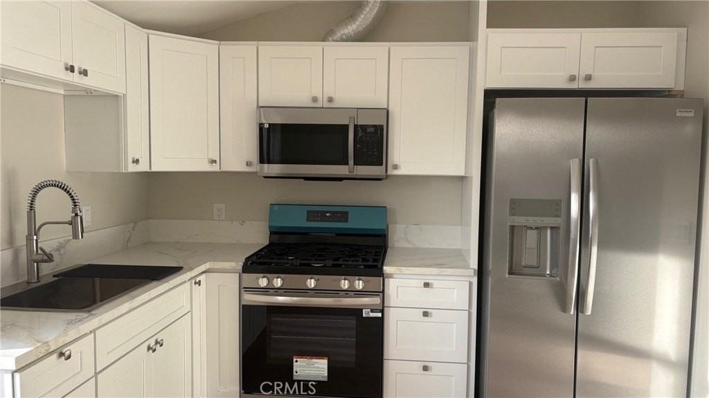 314 S Broadway - Photo 6 of 21