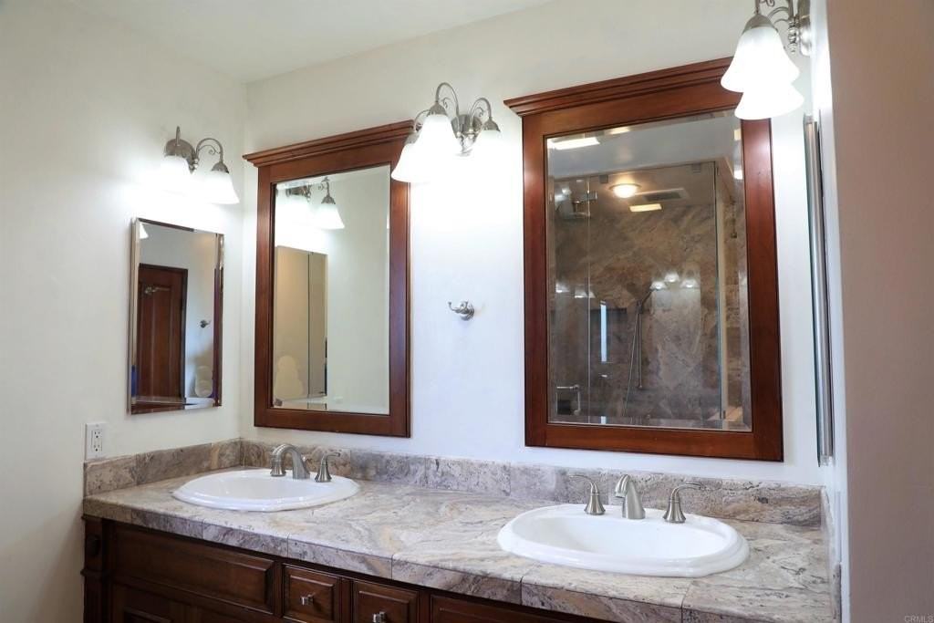 125 F St - Photo 5 of 9