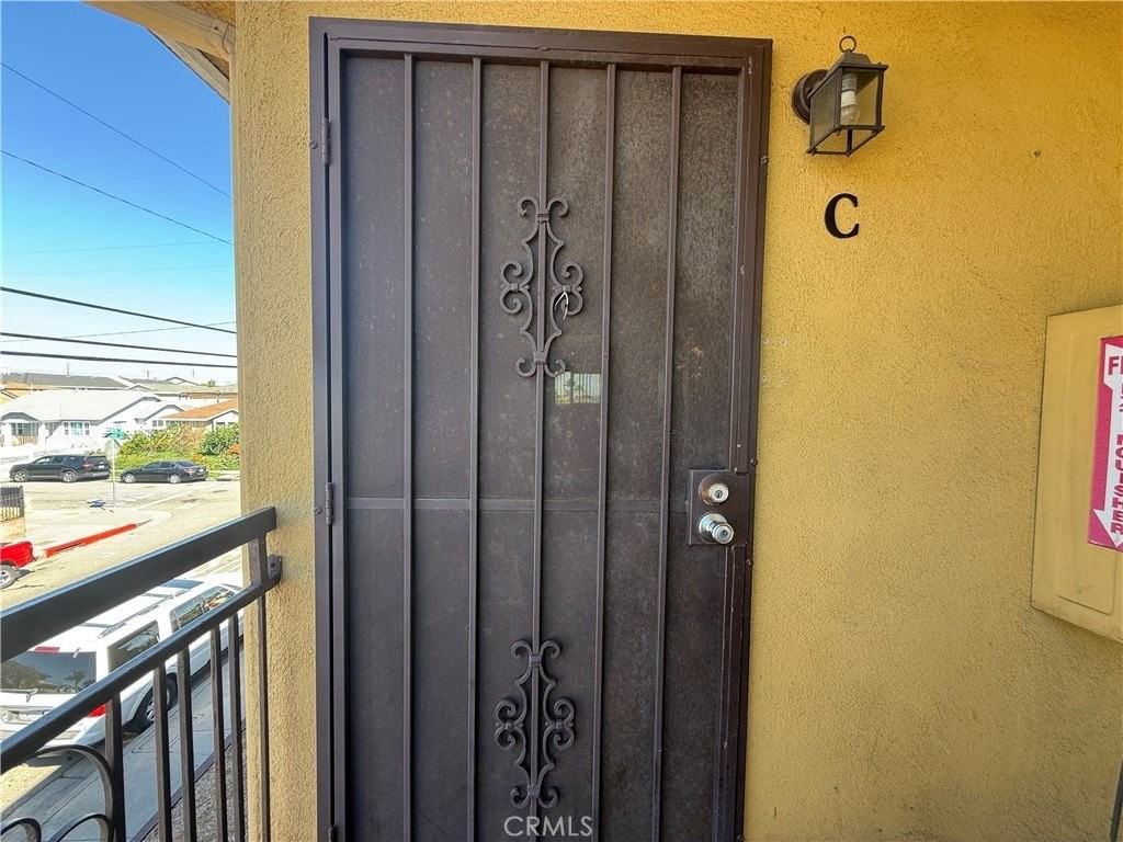 11601 Birch Ave #C - Photo 2 of 17