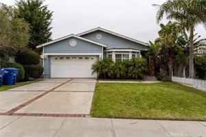 featured image of 719 W Mariposa Ave