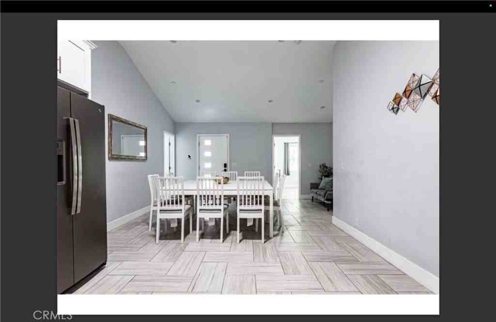 712 N Fuller Ave - Photo 7 of 23