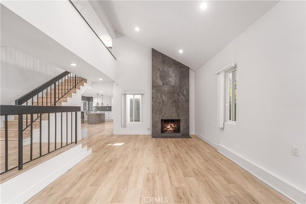 6222 Wynne Ave - Photo 5 of 31