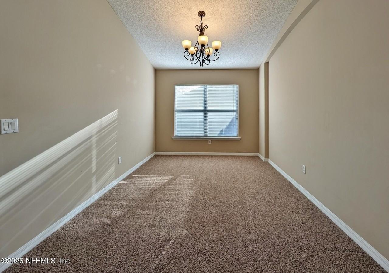 268 Johns Glen Dr - Photo 4 of 8