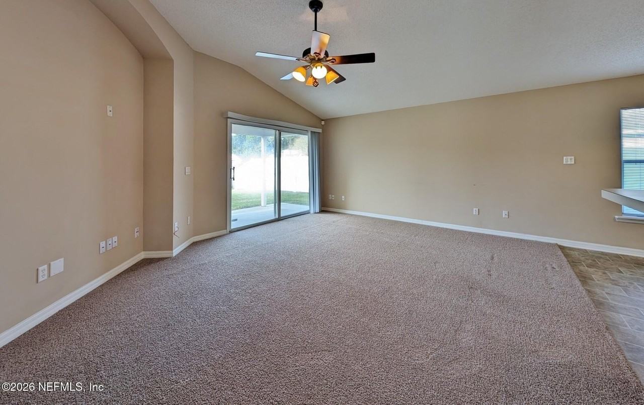 268 Johns Glen Dr - Photo 5 of 8