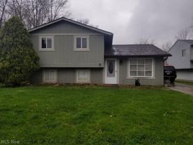 35134 Spruce St - Photo 1 of 1