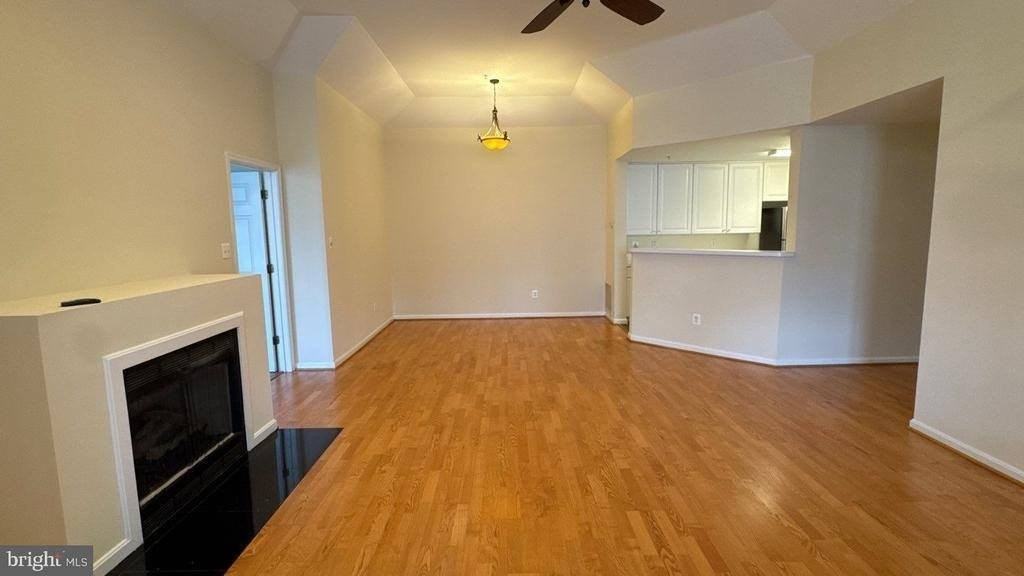 10715 Symphony Way #206 - Photo 7 of 23