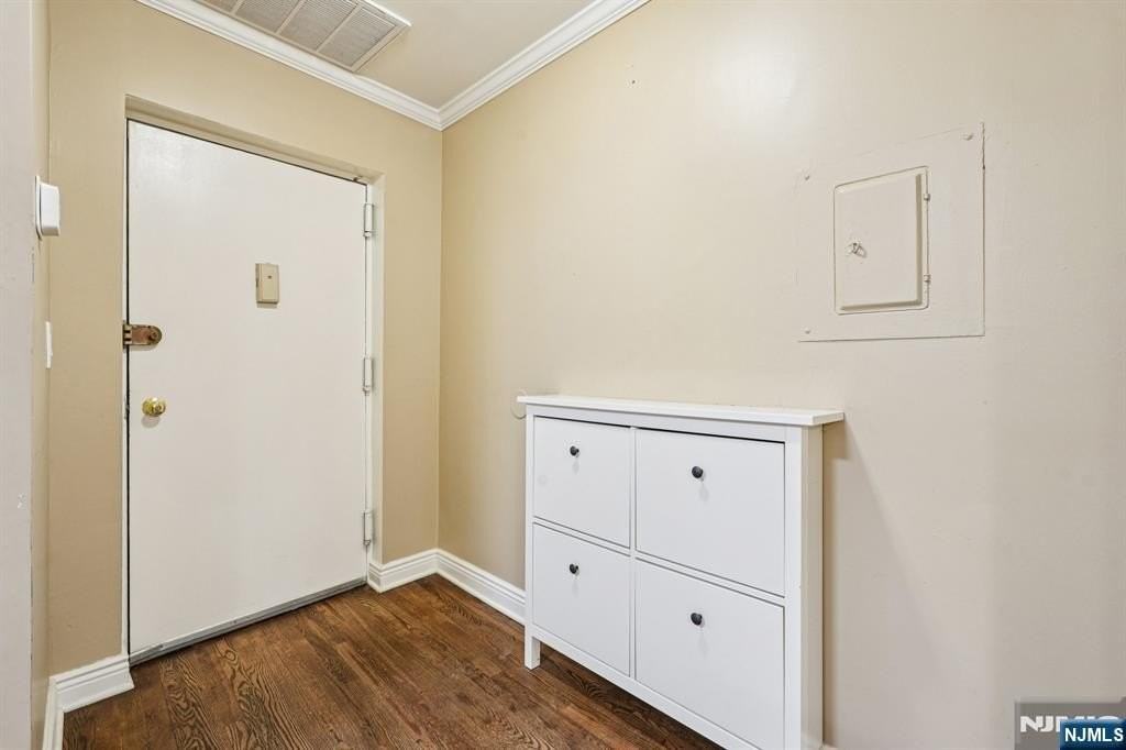 109 Grand Ave Apt 4a - Photo 6 of 40