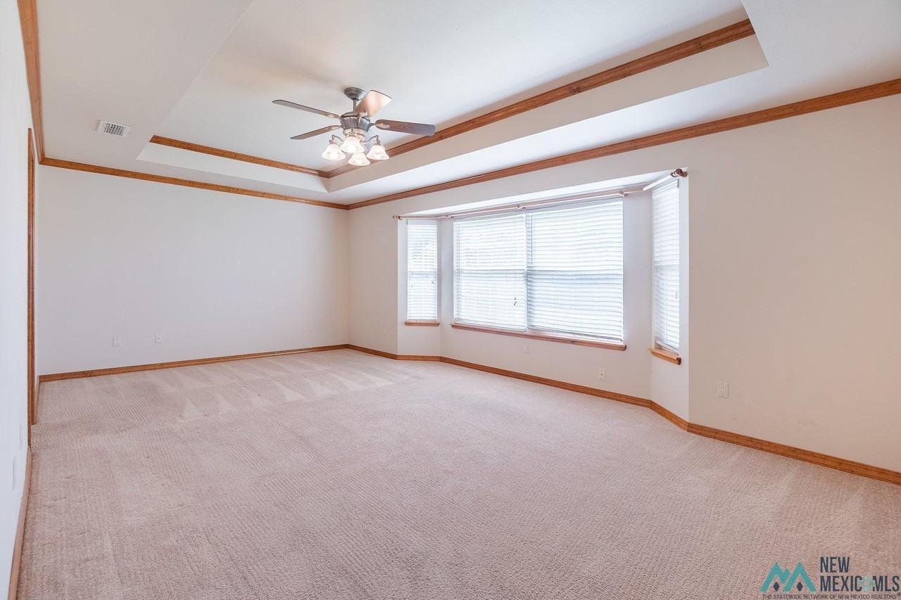 3905 Springwood Dr - Photo 7 of 29