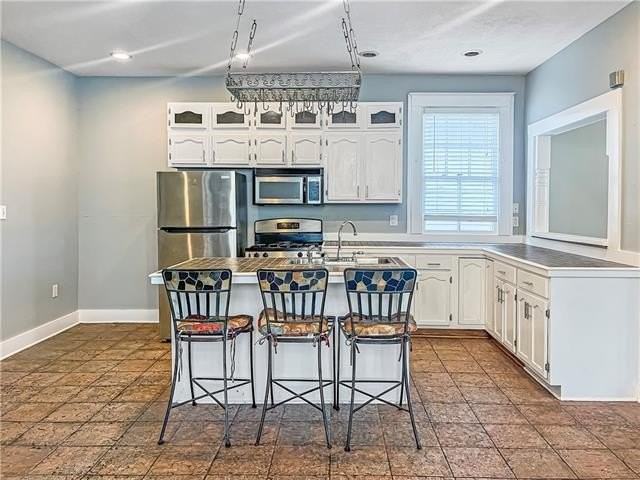 4506 S Miro St - Photo 3 of 13