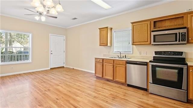 1664 Orleans St - Photo 4 of 10