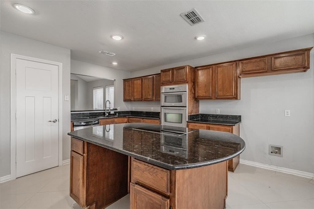 7414 Lake Front Trl - Photo 5 of 19