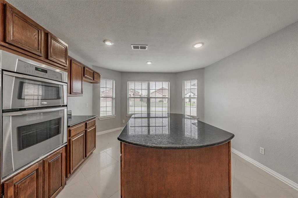 7414 Lake Front Trl - Photo 6 of 19