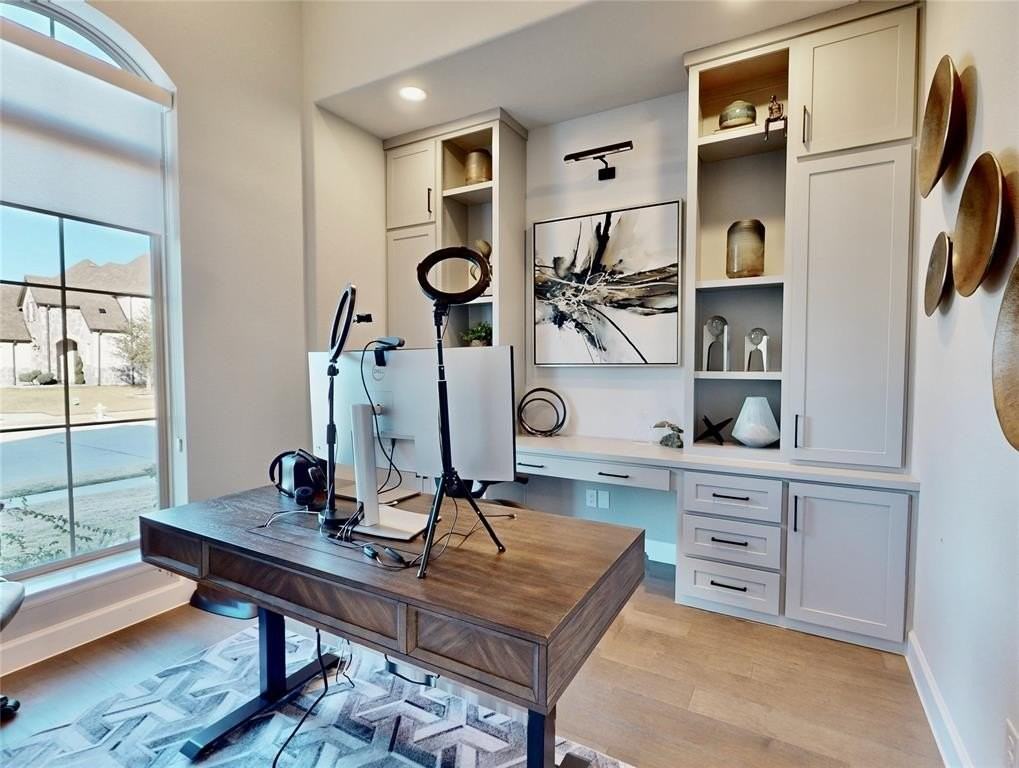 3020 Prescott - Photo 4 of 37