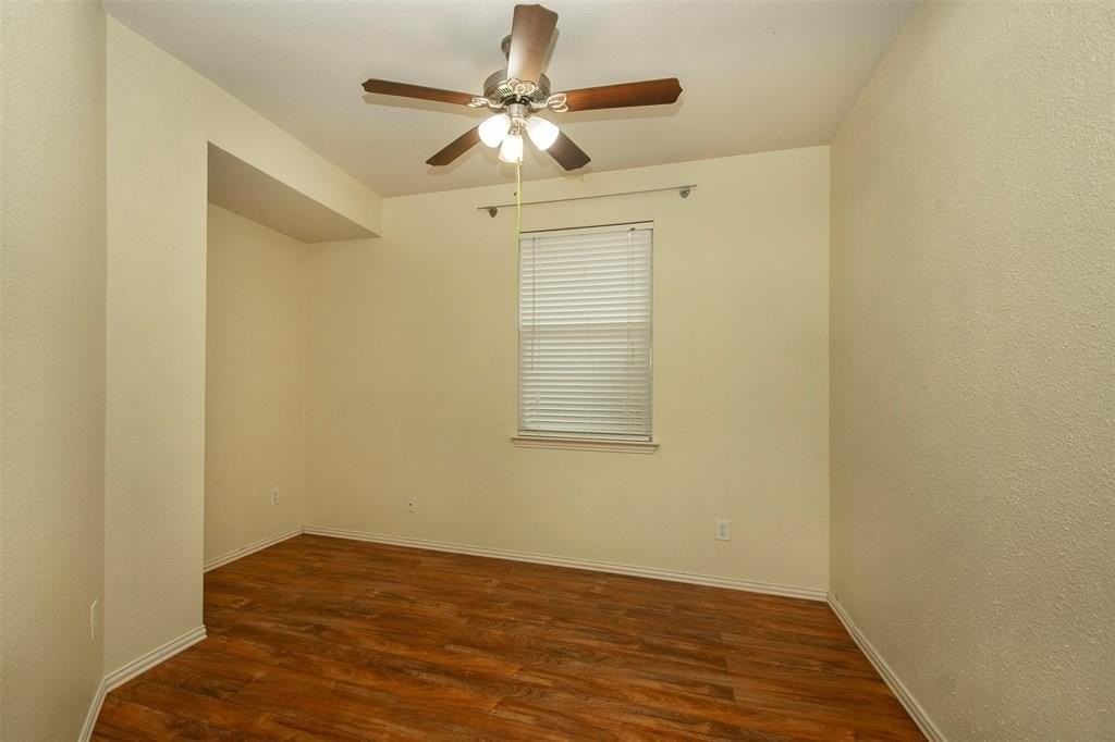 5712 Eureka Bnd - Photo 6 of 23