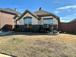 featured image of 3003 Rosemount Ln