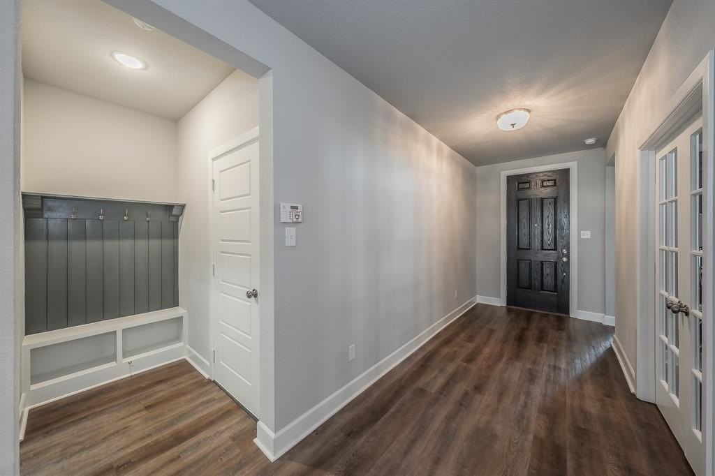 7529 Whisterwheel Way - Photo 4 of 39