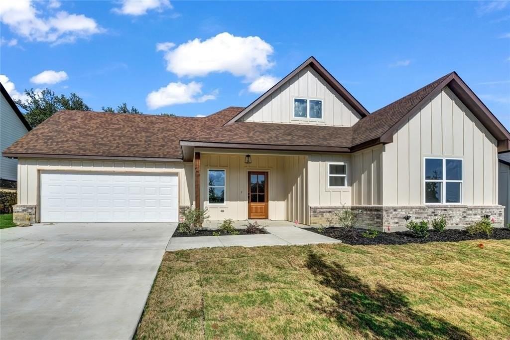 1604 Franklin St - Photo 3 of 29