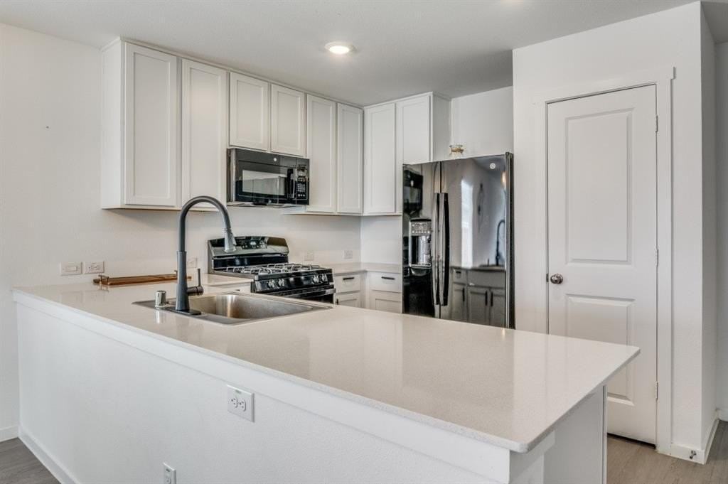 3201 Tarpan Ct - Photo 7 of 22