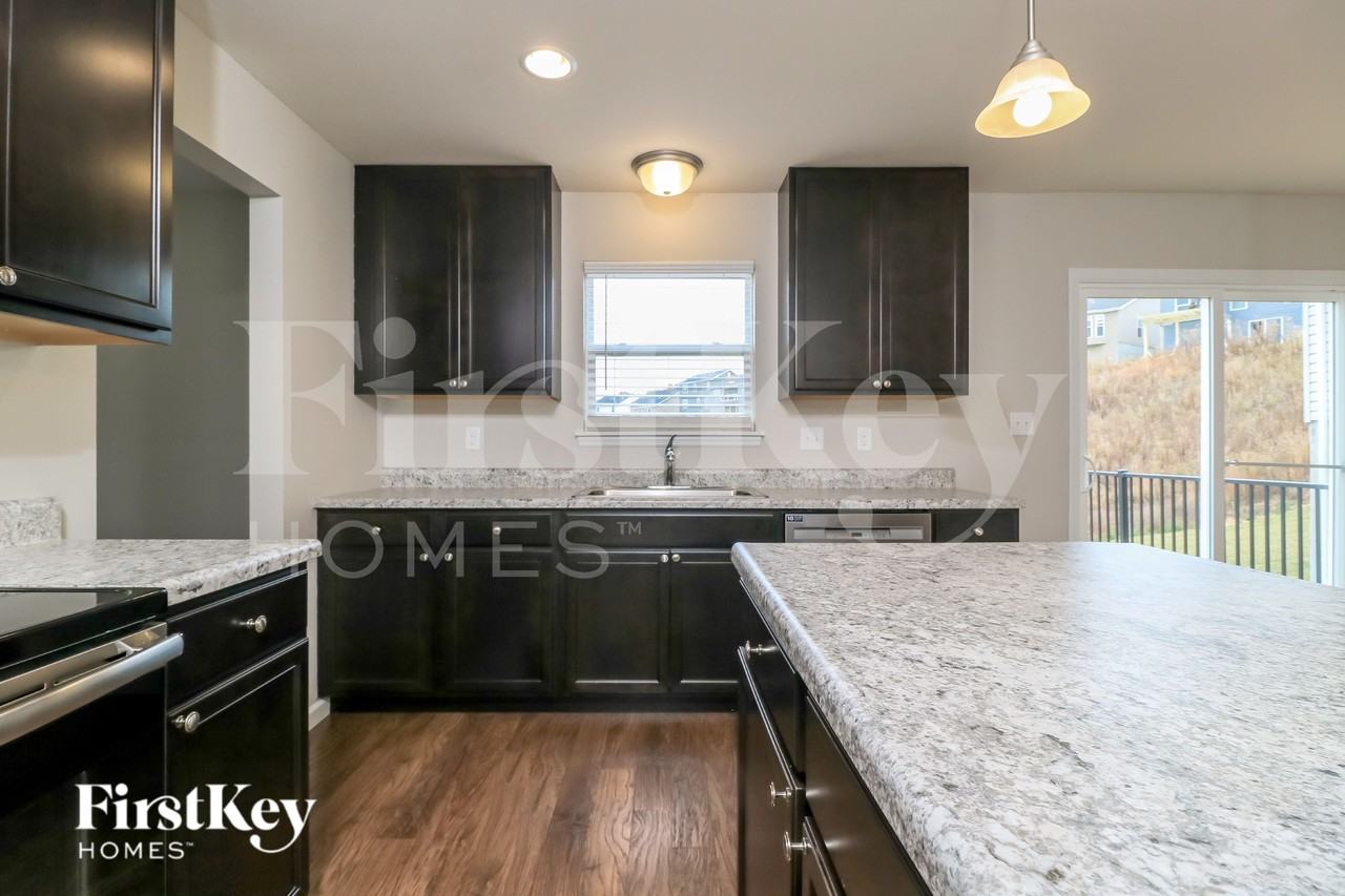 2668 Winding Valley Dr - Photo 6 of 15