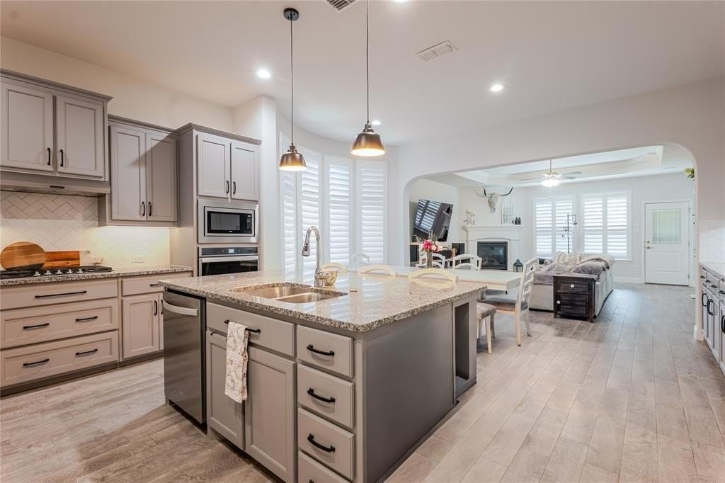 133 Welch Folly Ln - Photo 3 of 35