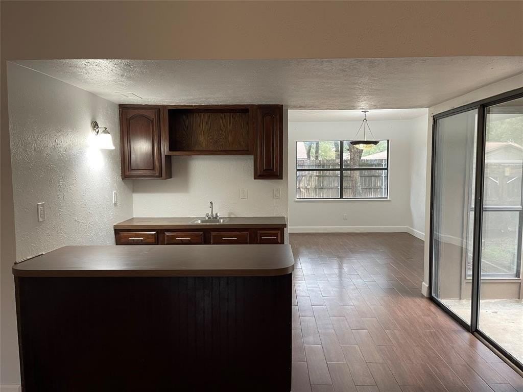 3732 Pinewood St - Photo 5 of 18