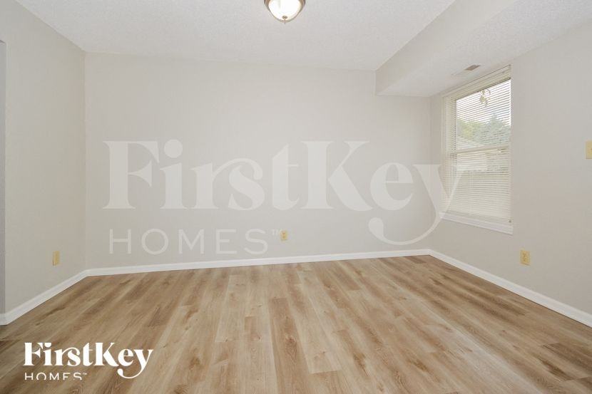 6344 River Valley Way - Photo 7 of 15