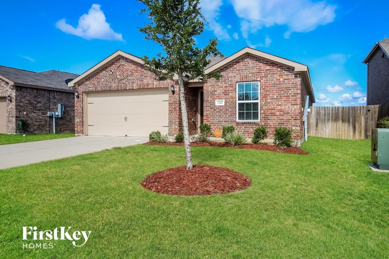 2321 Nautica Terrace Dr - Photo 2 of 15