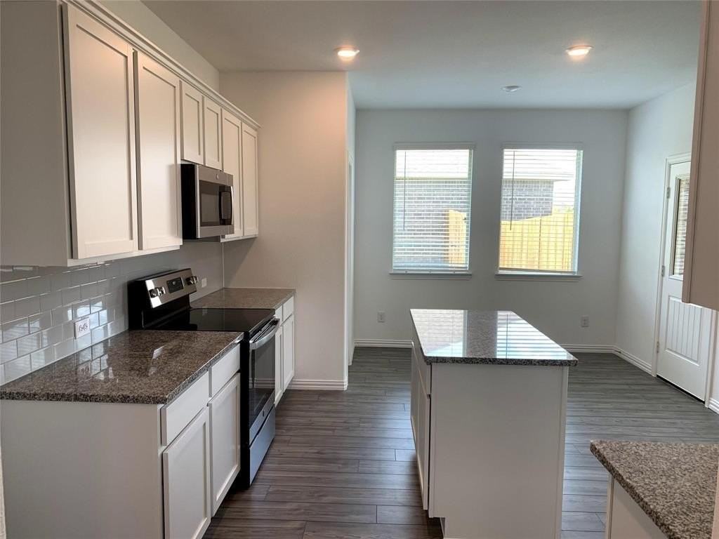 513 Peel St - Photo 7 of 28