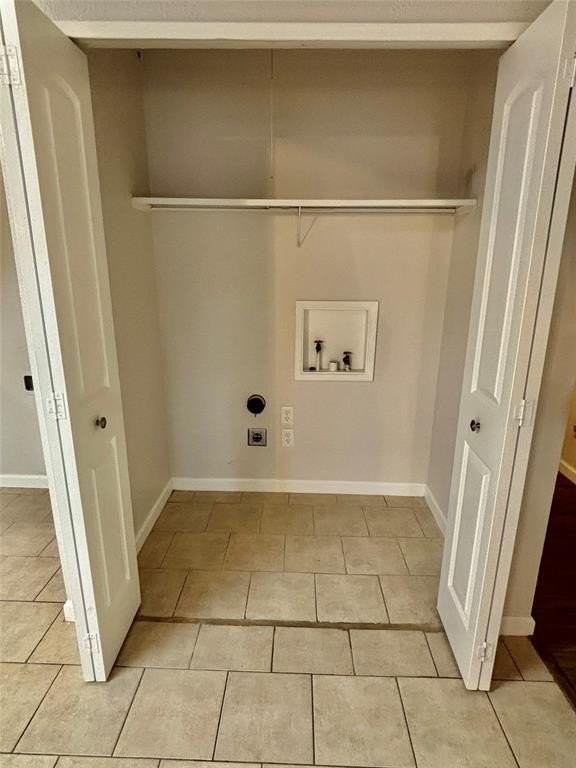 2813 Santa Monica Dr - Photo 6 of 17