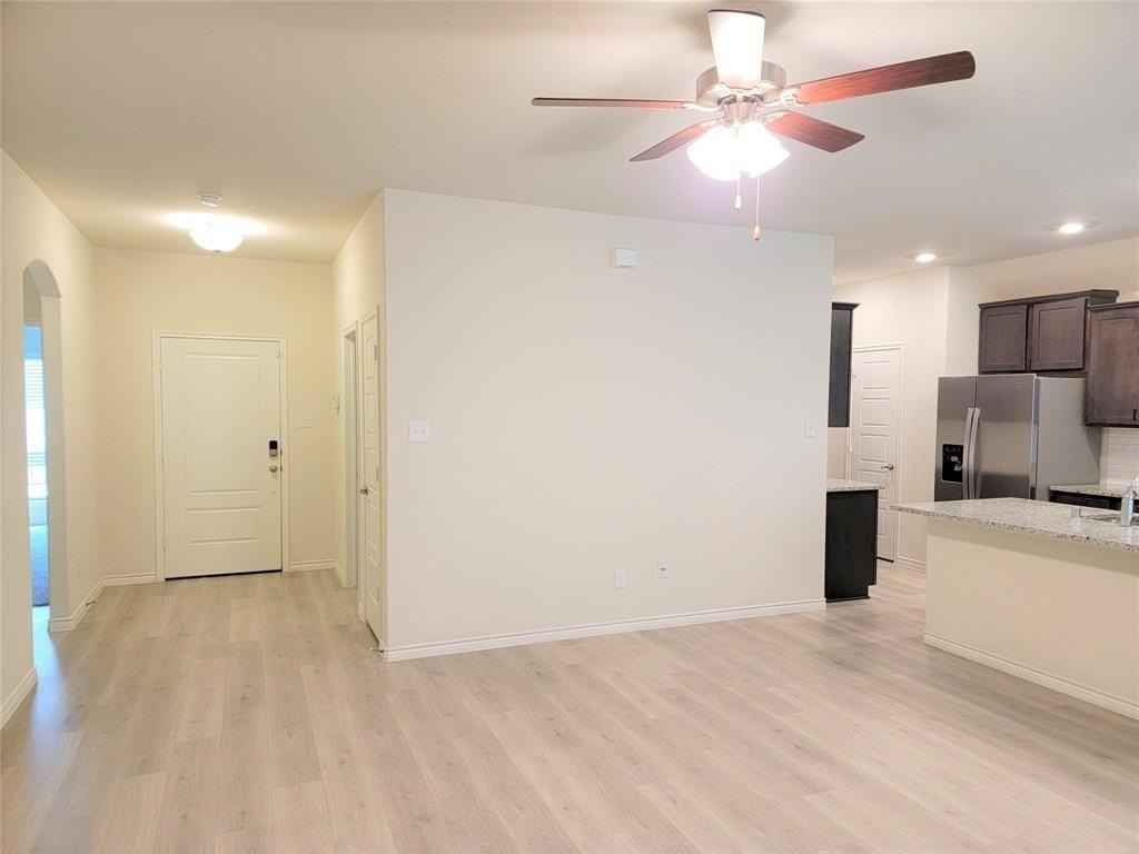 3505 Comal Dr - Photo 3 of 27